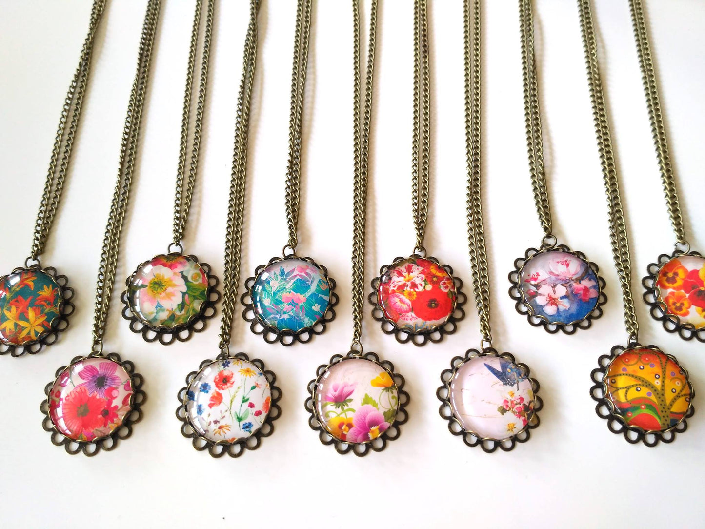 8 pieces round glass cabochons 8mm up to 18mm, Autumn Motive- C1542