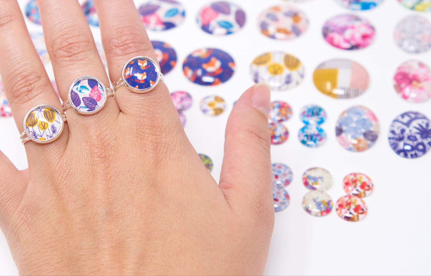 Glass cabochon set 1x25mm and 2x12mm or 1x20mm and 2x10mm, SpringFlowers, Glass Dome- S1637