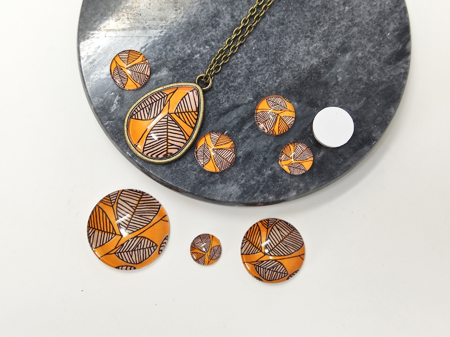 Set of 3 Glass Cabochons with Photo Image Cabochon, Jewelry Findings & Art Supplies, Pendant & Ring Findings, S1601