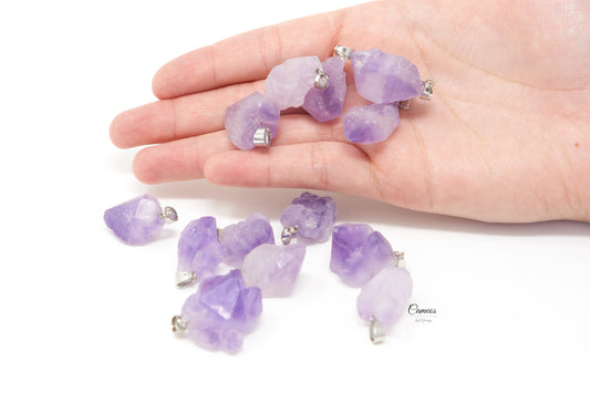 Natural raw amethyst pendants with brass findings, 20~26mm Gemstone Pendants, Nuggets, Amethyst Crystal Charm, 1 pcs